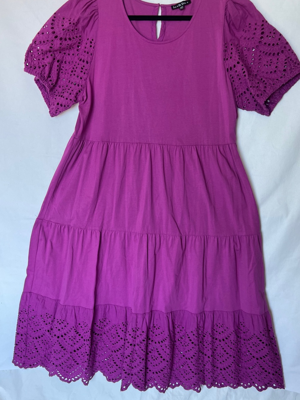 Women’s Fushia Purple Eyelet Tiered Dress 2X like new